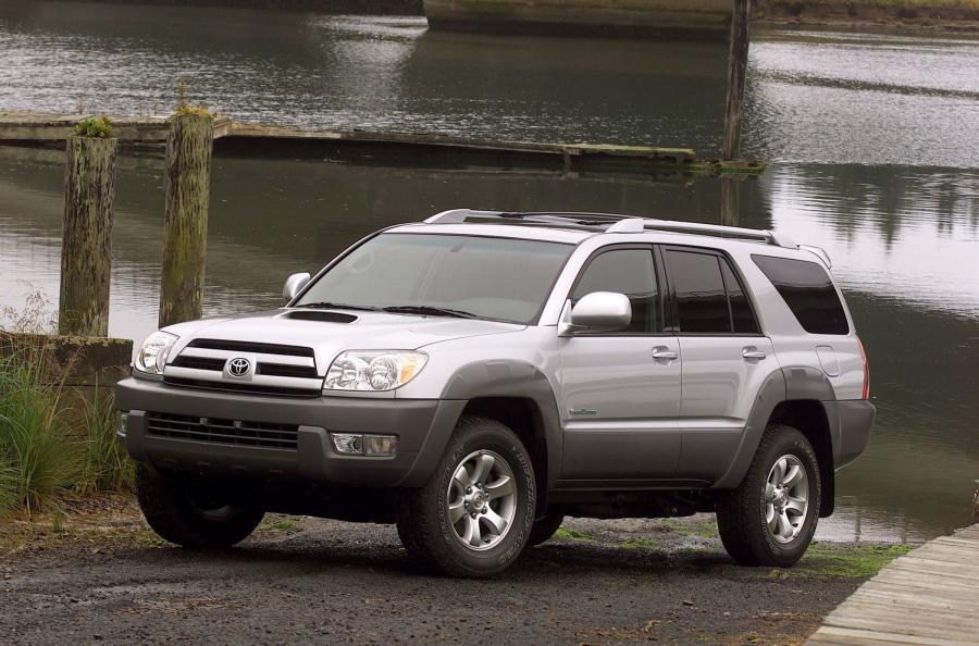  Toyota 4Runner 2003 года  (фото 1 из 41)